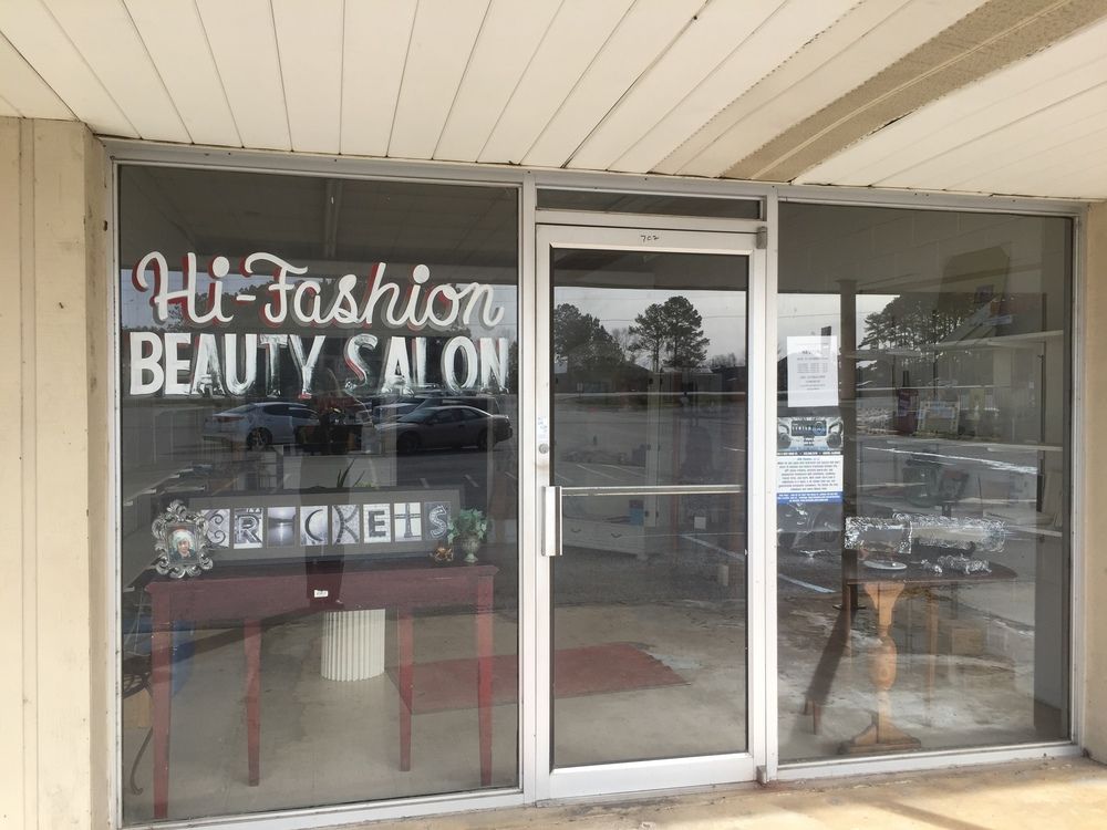 Cherokee Plaza: 750 Hwy 9, Centre, AL 35960